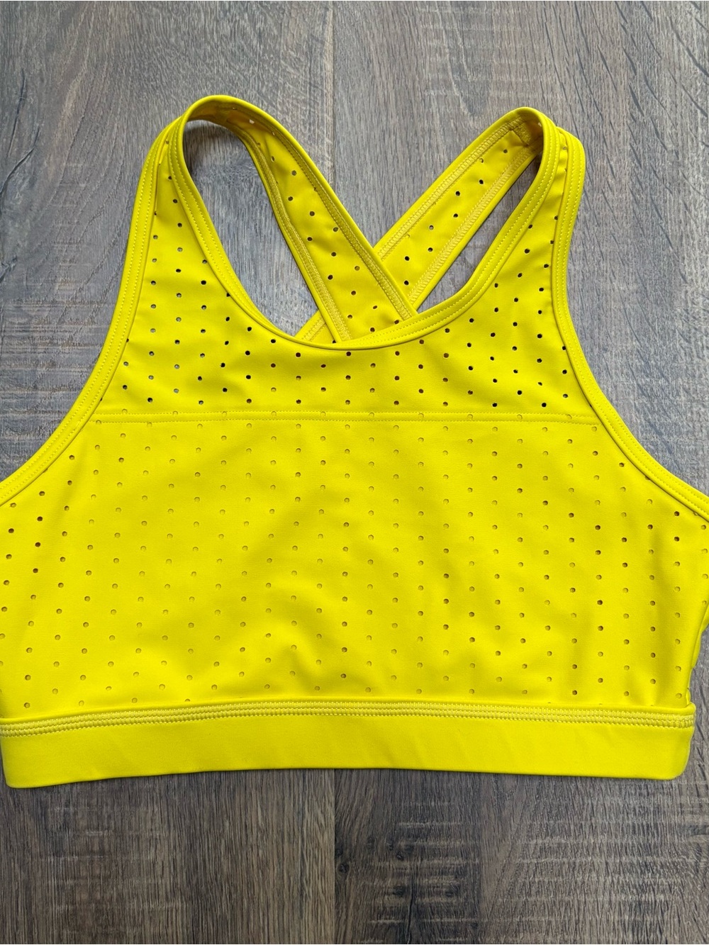Buffbunny Collection yellow Sports Bra size small